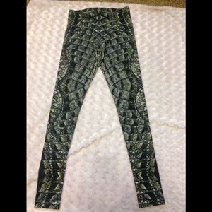 Bonvirage Yoga Pants